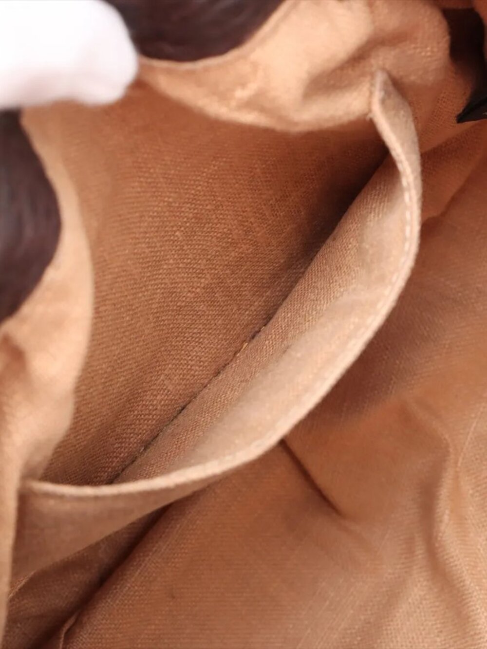 Fendi Hobo J32 - Picture 8 of 13